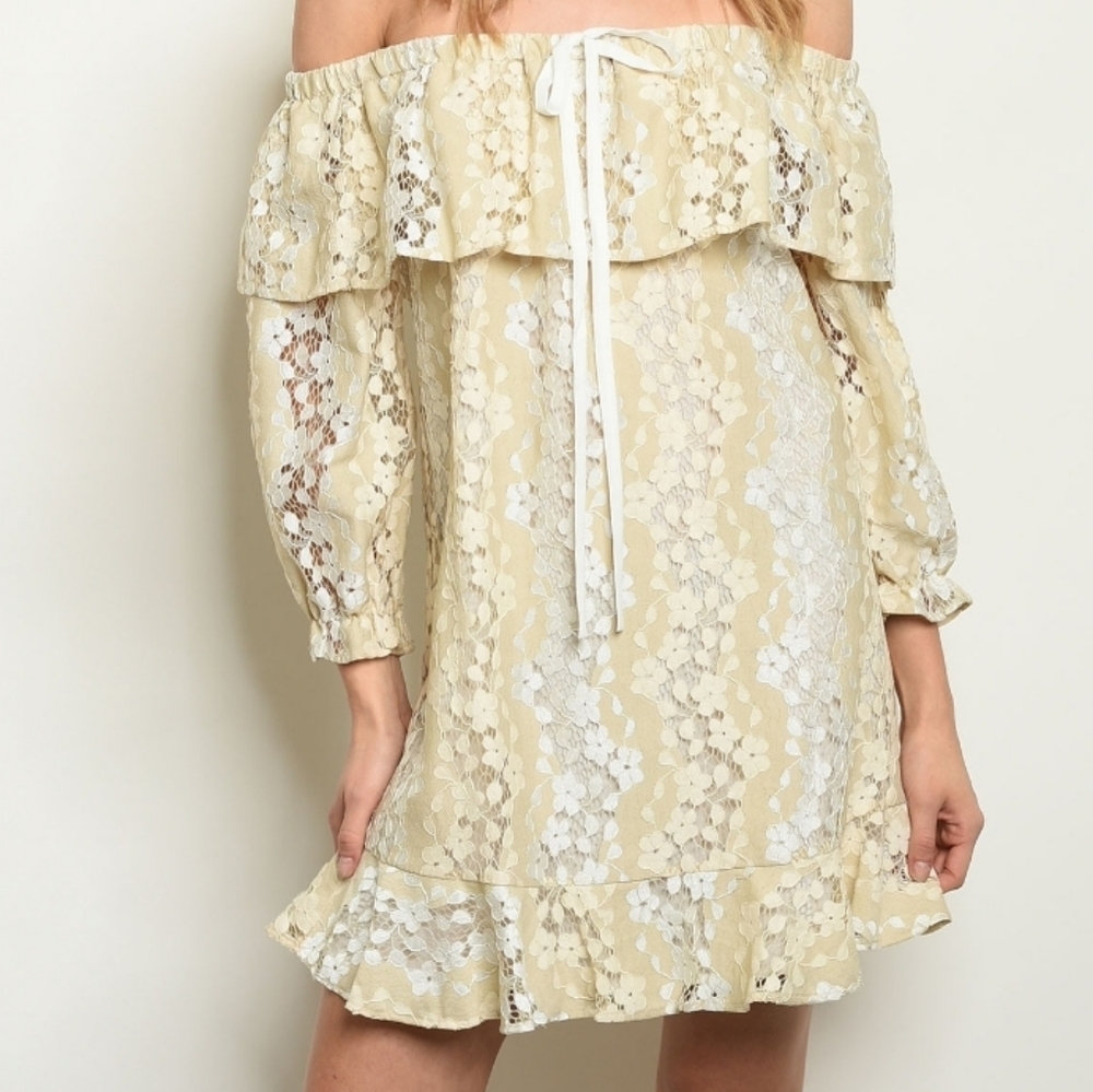 🆕️Tan Flowers Dress